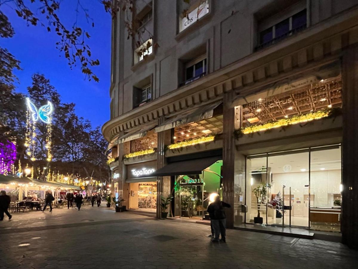 バルセロナPasseig De Gracia By Enjoybcnアパートメント エクステリア 写真